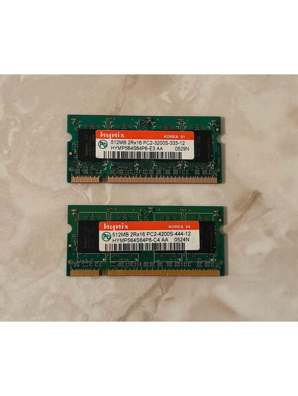 Lot of 2 Hynix 512MB DDR2 Laptop RAM PC2-4200S & PC2-3200S SODIMM 1GB Total
